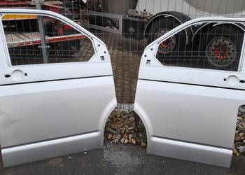 VW T5 MULTIVAN DRZWI