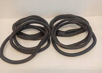 USZCZELKI DRZWI GOLF VII 2016R. 5G6867912B PRAWY PRZÓD