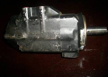 Pompa  Vickers 2520V12A586AA22R
