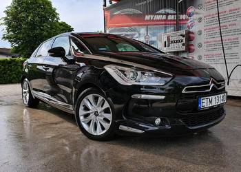 Citroën DS5 Hybrid4 2.0 HDi p| 2012 | 265 tys. km | Bogate wyposażenie