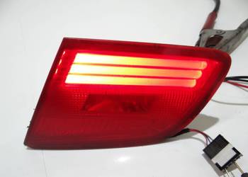 LAMPA PRAWA TYLNA BMW E93 OE 7162304