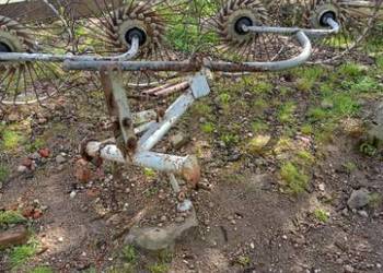 Sprzedam przetrząsarko - zgrabiarkę 4 gwiazdową