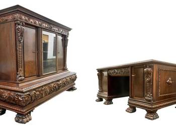 Przepiękny zestaw gabinetowy w stylu neorenesansowym z roku 1925. Przepiękny zestaw gabinetowy w stylu neorenesansowym z roku 1925.