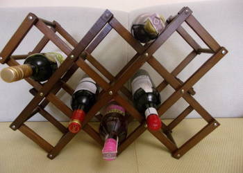 Drewniany ładny stojak na wino - 10 butelek