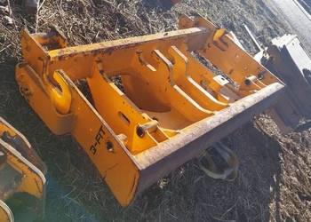 Karetka ramka JCB QFit ładowarka teleskopowa paleciak