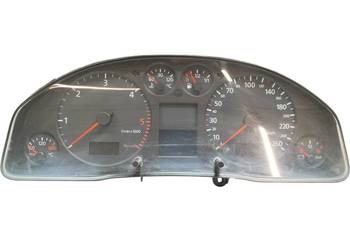 LICZNIK 4B0920900J 1.9 TDI 115KM Audi A6 II (1997-2004) C5
