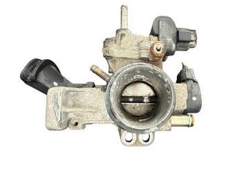Przepustnica Powietrza Toyota Yaris I 1.0 22210-0J010 136800-1702