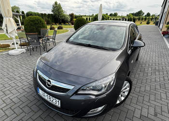 Opel Astra 1.4 Turbo 140km* Grzane półskóry Ksenon Led * zadbany J (2009-2…