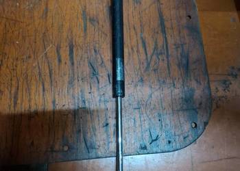 Siłownik klapy bagażnika Mazda 6 GY kombi SHOWA