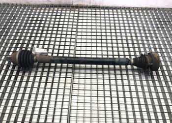 PÓŁOŚ PRAWY PRZÓD VW GOLF VII 1K0407272CC 1.6 90KM PRZEGUB