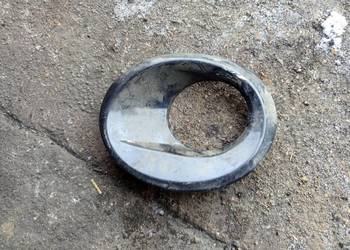 Ramka halogenu Ford Mondeo Mk 3 przedlift