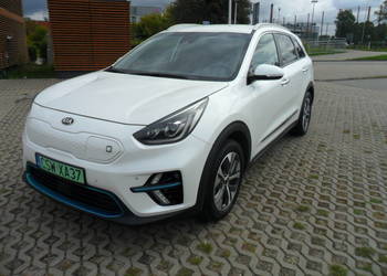 Kia e-NIRO kWh L. elektryczny, zasięg 450-500 kilometrów ,stan bardzo dobry