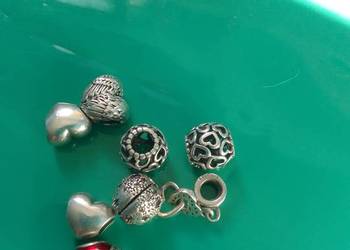 Zawieszki charms
