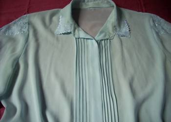 Błękitna Zwiewna Koszula z haftem 44 46 vintage Błękitna Zwiewna Koszula z haftem 44 46 vintage