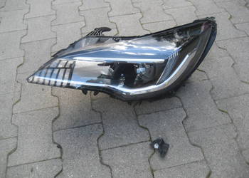 opel astra k 15-18r lampa przód lewa zwykła 13401141 uszkodzona