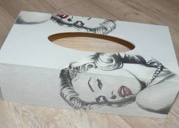 Chustecznik drewniany Marilyn Monroe decoupage