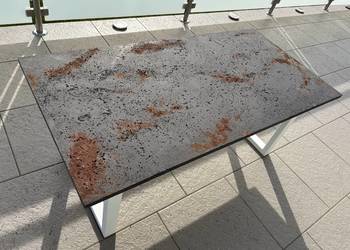 Stół ogrodowy, stolik kawowy, efekt rdzy