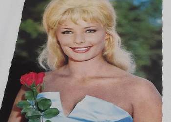 pocztówka z aktorką Vivi Bach pocztówka z aktorką Vivi Bach