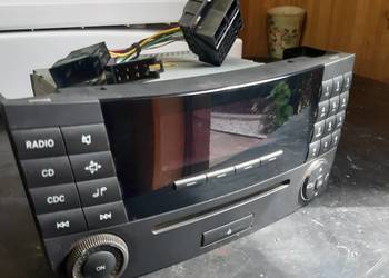 Sprzedam radio samochodowe  do Mercedesa