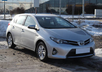 Toyota Auris Hybrid