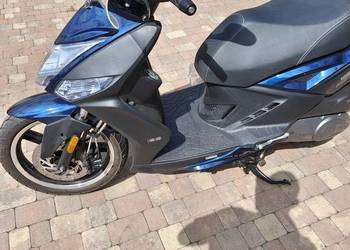Skuterek Kymco agiridi 16 plus 125