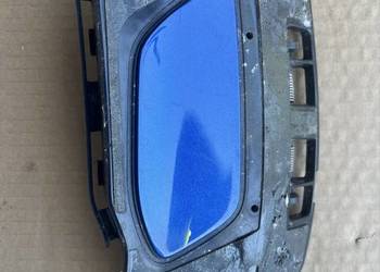 Audi A1 UCHWYT SPRYSKIWACZA LAMPY PRAWY 8XA807756A