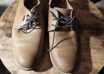 Buty męskie skórzane.