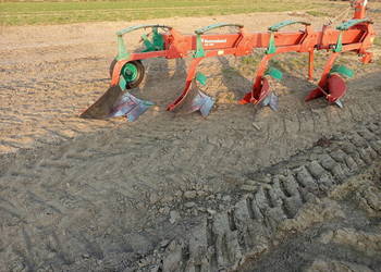Pług Kverneland ab100 kuhn overum lemken agromasz