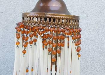 Dwie wiszące lampy