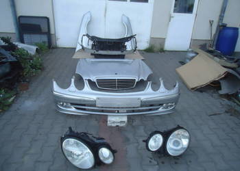 MERCEDES E W211 MASKA ZDERZAK PRZÓD PAS CHŁODNICE LAMPA KSENON  744