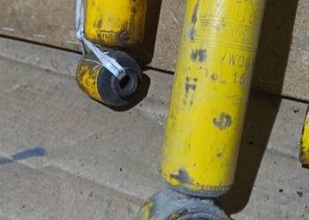 Amorki Tył Golf mk4