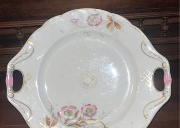 Patera secesyjna. Biała porcelana. Bez sygnatury.