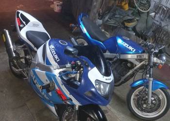 Suzuki GSX-R 750 K2