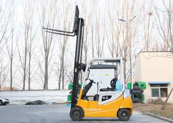 Wózek widłowy elektryczny Li-Ion Müller Machinery MFE 20, udźwig 2 t – nowy