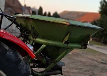 Rozsiewacz nawozu dwu talerzowy Amazone ZA-E 602