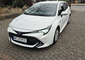 Toyota Corolla 1,8 hybrid I właściciel Faktura VAT