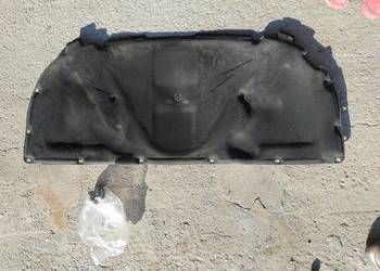 Wygłuszenie maski Audi A4 B7 + spinki