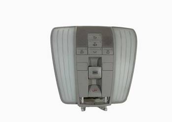 LAMPKA OŚWIETLENIA KABINY MERCEDES W212 A2129006124