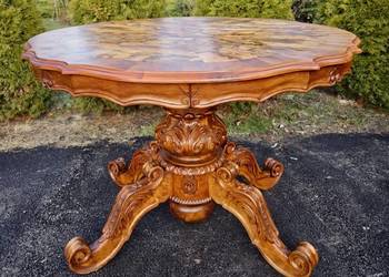 Piękny stoł w stylu Ludwika po renowacji. (nr 9290)