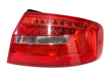 LAMPA PRAWY TYŁ AUDI A4 B8 01091602 Sedan/Limuzyna 07-15 ŚWIATŁO