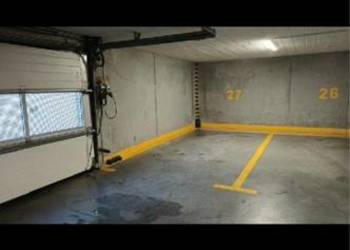 Wynajmę miejsce parkingowe Kobierzyńska 104 Kraków garaż podziemny