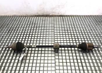 PÓŁOŚ PRAWY PRZÓD OPEL CORSA E 13149829 1.4 90KM PRZEGUB