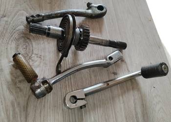 Komar silnik jajko wałek startera kopnik