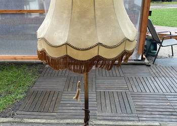 Lampa stojaca