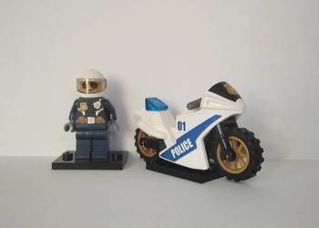 Lego City Policjantka i Motocykl nr1