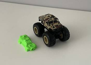 FYJ44 auto MONSTER TRUCKS HOT WHEELS II HUMVEE