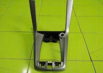 CHEVROLET CAPTIVA LIFT 11r ramka tunelu srodkowego 22751722