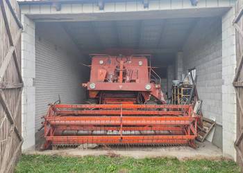 Kombajn Bizon Z056