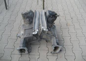 volvo v50 s40 04-12r podłużnica prawa lewa volvo v50 s40 04-12r podłużnica prawa lewa