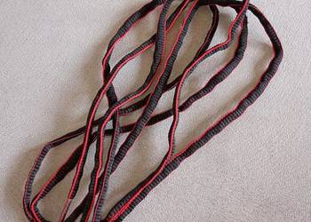 sznurówki sznurowadła wiązadła 2 szt. 95 cm czarno-czerwone płaskie